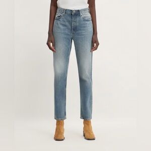 Everlane 90’s Cheeky Jean